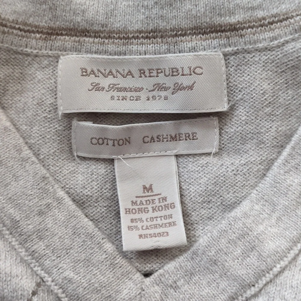 Banana Republic sweater cotton cashmere argyle Preppy Neutral V neck M